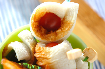 キュウリとトマトのちくわ巻き