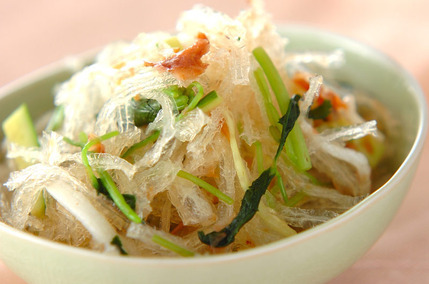 糸寒天の梅おかか和え