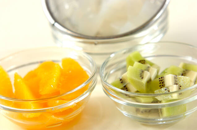 ナタデココ入りフルーツポンチの作り方の手順1