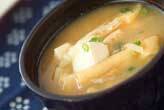 豆腐と白菜のみそ汁