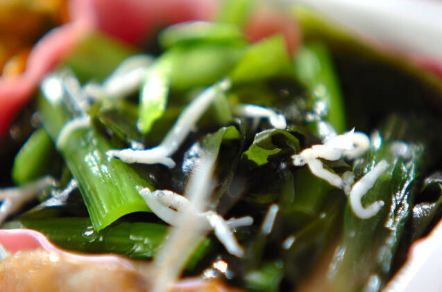 ワカメと小松菜のだし浸し