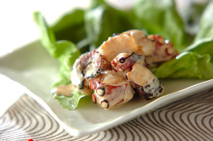 タコのガーリックマヨ和え