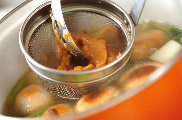 時短！相性バツグン 小松菜の味噌汁 野菜嫌いも食べやすいの作り方の手順5
