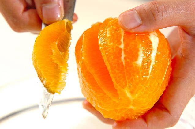 キュウリとオレンジのヨーグルト和えの作り方の手順2