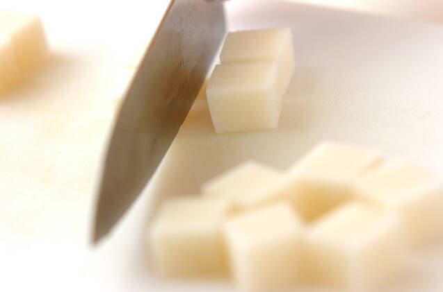 ワカメと餅のスープの作り方の手順3