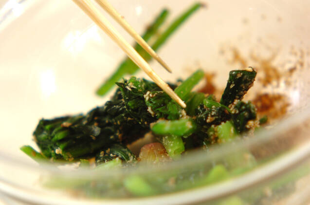 ホウレン草のゴマ和えの作り方の手順2