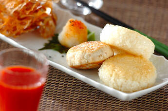 鶏つくねライスバーガープレート