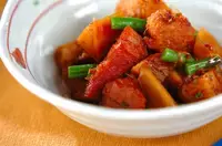 タケノコと豚肉の煮物