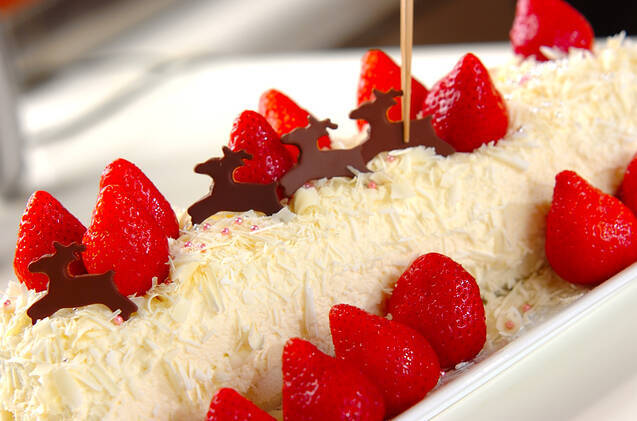 白いブッシュドノエルの作り方の手順18