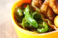 ピーマンとチリメンジャコの炒め物