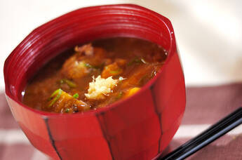 焼きナスの赤だし