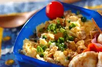 たっぷりおあげの卵丼