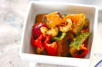 カシューナッツ炒め