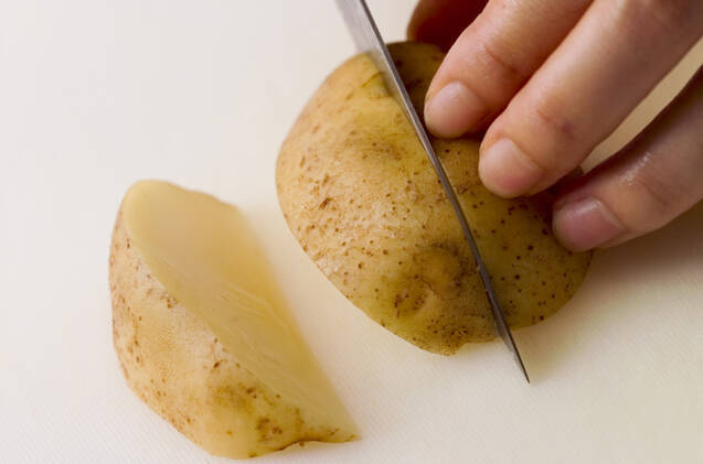 スパイシーポテトの作り方の手順1