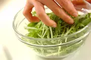 塩もみ水菜とツナのマヨ和えの作り方1