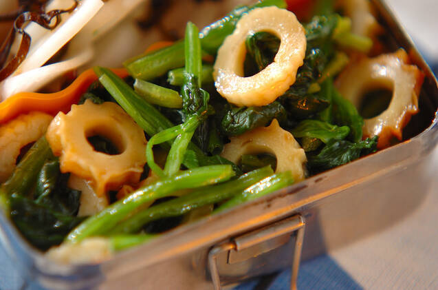 ホウレン草とちくわの和え物