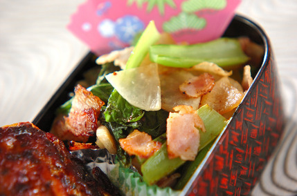 大根と小松菜の炒め物