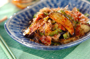 ナスとゴーヤの炒め物