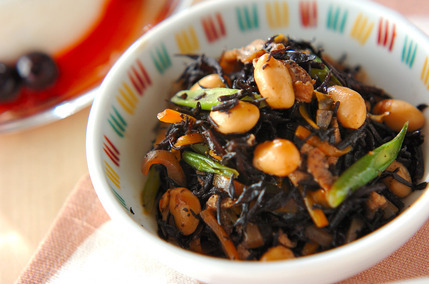 大豆と芽ヒジキの煮物