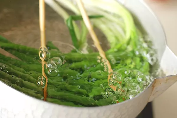 京都の味をプロが伝授！わけぎの酢味噌和え（ぬた）の作り方2