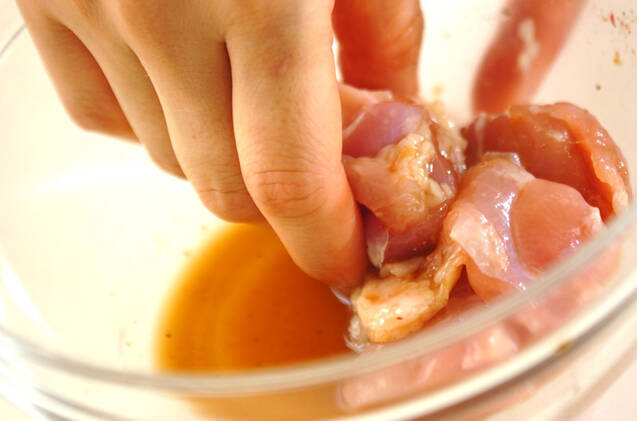 鶏肉の唐揚げの作り方の手順1