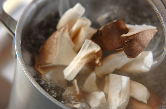 タラコのクリームパスタの作り方の手順5