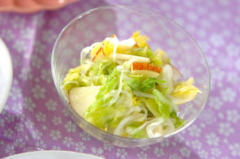 春キャベツの手もみサラダ
