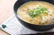 クリームコーンうどん