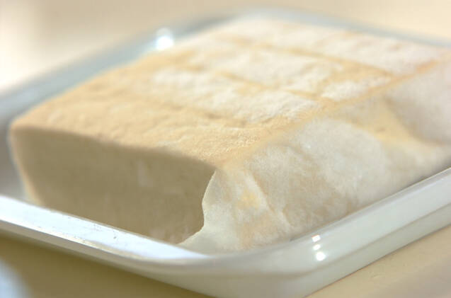 豆腐と豚肉の炒め物の作り方の手順1