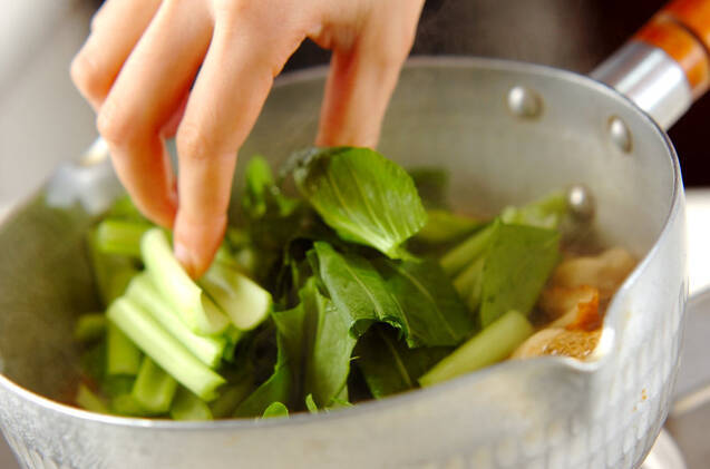 小松菜とちくわの煮物の作り方の手順4