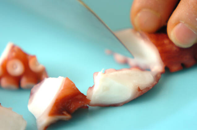 ウドの緑酢和えの作り方の手順2