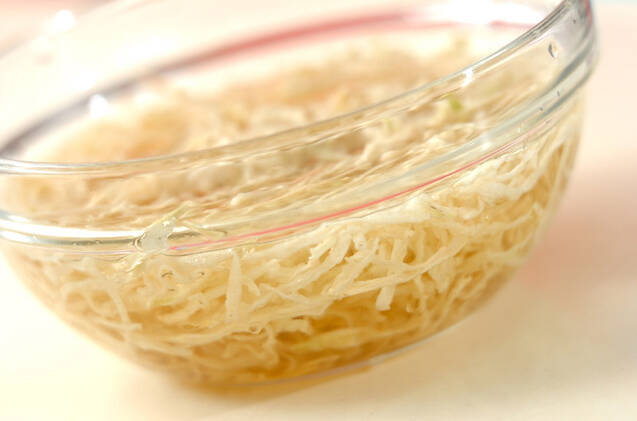 切干し大根のおかか和えの作り方の手順1