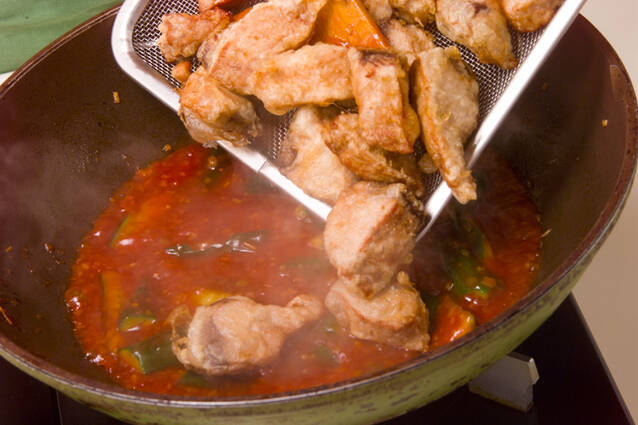 揚げカツオの甘辛炒めの作り方の手順14