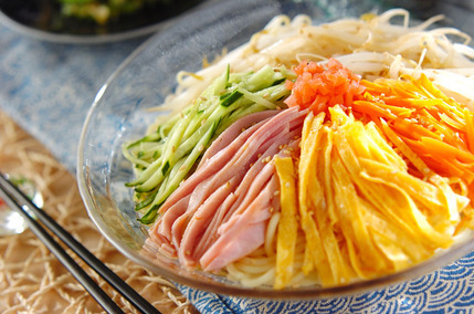 具だくさん冷麺