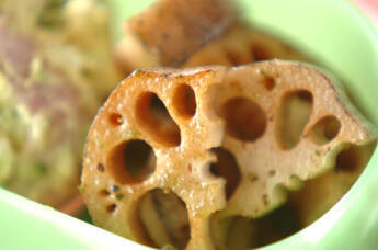 レンコンのバジルソテー