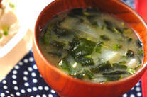 ワカメのみそ汁