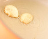 小さい玉ネギのスープの作り方3