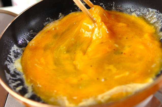 納豆チーズカレーオムレツの作り方の手順7