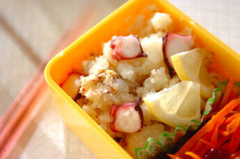 タコとジャガイモのマスタードサラダ