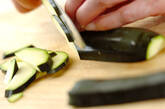 ズッキーニの炒めナムルの作り方1