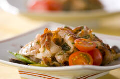 しっかり味なのにさっぱり!豚肉の梅しそソース和え