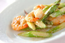 エビのココナッツ炒め