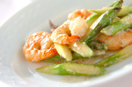 エビのココナッツ炒め