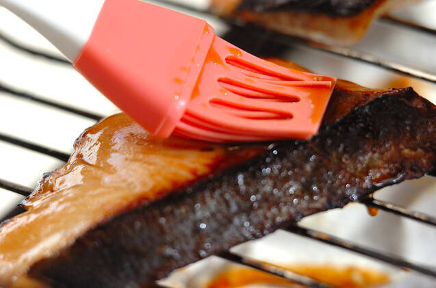 ぶりの照り焼き つやつや！簡単おいしいレシピの作り方の手順4