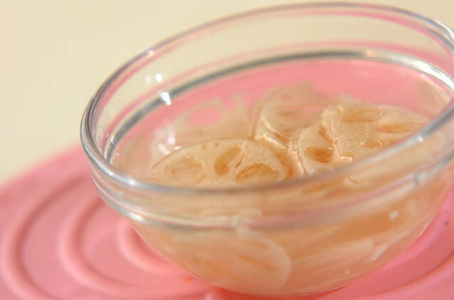 シャキシャキレンコンのマヨサラダの作り方の手順1