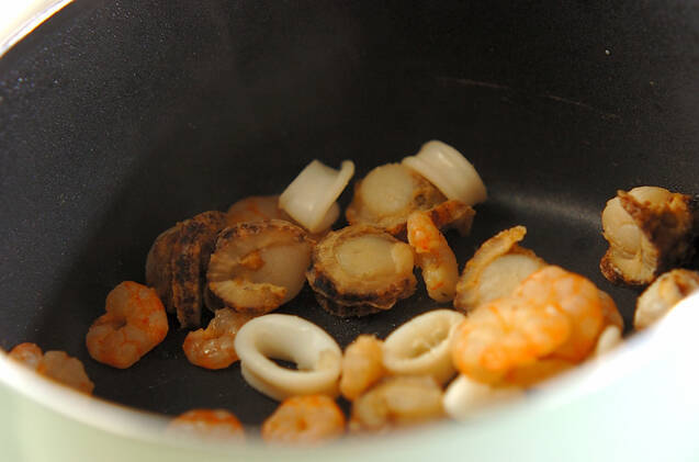 シーフードサラダの作り方の手順1