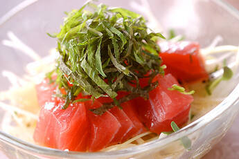 マグロのサラダ
