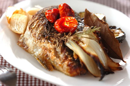 イサキと野菜のオーブン焼き