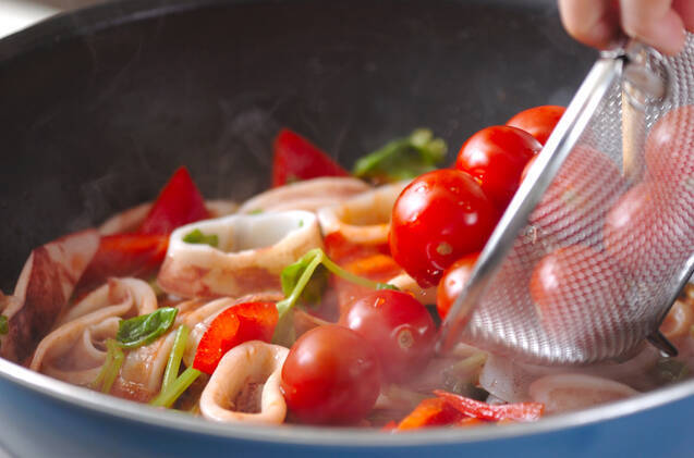 イカのトマト炒め煮の作り方の手順7