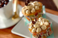 コーヒークリームカップケーキ